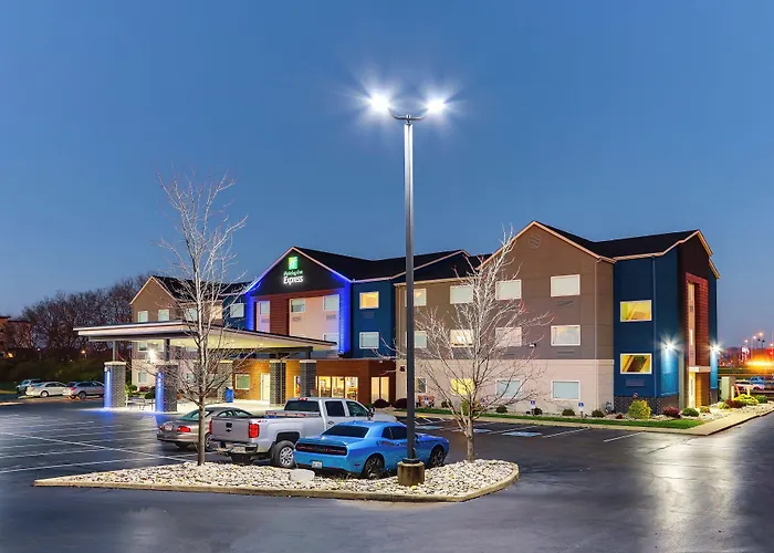 Holiday Inn Express - Cincinnati North - Monroe By Ihg